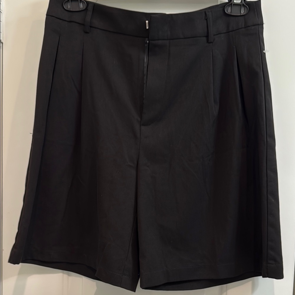 Forever 21 Black Women's Bermudas